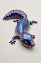 Load image into Gallery viewer, Handcrafted Colour Shift & Glitter Resin Lizard Figurines & Magnets