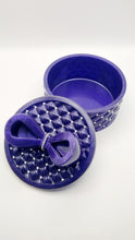 Load image into Gallery viewer, Bedazzled Resin Tiffany Boxes