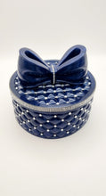 Load image into Gallery viewer, Bedazzled Resin Tiffany Boxes