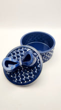 Load image into Gallery viewer, Bedazzled Resin Tiffany Boxes