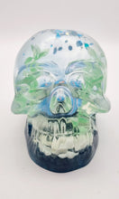 Load image into Gallery viewer, Handcrafted Resin Aquarium Snow Dome Skull