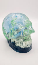 Load image into Gallery viewer, Handcrafted Resin Aquarium Snow Dome Skull
