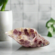 Load image into Gallery viewer, Handcrafted Seashell Shaped Resin Trinket Bowls Featuring Naturally Coloured Seashells #Style B