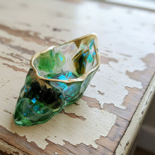 Load image into Gallery viewer, Seashell Shaped Resin Trinket Dish Featuring Seaglass
