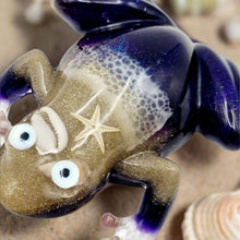 Load image into Gallery viewer, Beachy Resin Frog Figurine Featuring Seashells