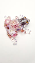 Load image into Gallery viewer, Floral Frog Figurine Lamp