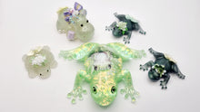 Load image into Gallery viewer, GloFrog 'Froggy Friday' Figurine + Extras