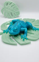 Load image into Gallery viewer, Sparkly Resin Glitter Frog Figurines