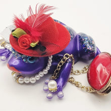 Load image into Gallery viewer, 2 Red Hat Frogs and Friends