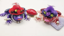 Load image into Gallery viewer, 2 Red Hat Frogs and Friends