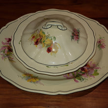 Load image into Gallery viewer, Vintage 1930's Royal Doulton Soup Tureen & Matching Serving Platter
