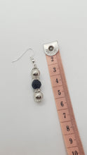 Load image into Gallery viewer, Silver Rhinestone Rondelle Black Faceted Bead Earrings