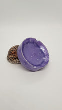 Load image into Gallery viewer, Purple Pearl & Silver Leaf Resin Ashtray