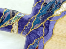 Load image into Gallery viewer, Resin Geode Entrée Serving Platters