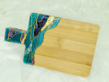 Load image into Gallery viewer, Resin Geode Entrée Serving Platters