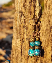 Load image into Gallery viewer, 'Turritella' Gemstone Bead Earring & Bracelet Set