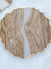 Load image into Gallery viewer, Wooden Geode Resin Coasters