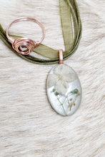 Load image into Gallery viewer, Rose Gold Resin Flower Cabochon Pendant & Matching Ring