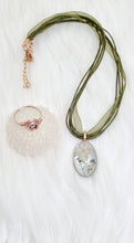 Load image into Gallery viewer, Rose Gold Resin Flower Cabochon Pendant & Matching Ring