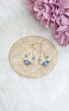 Load image into Gallery viewer, White & Gold Leaf Resin Jewellery Tray