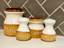Load image into Gallery viewer, Vintage Australian Pottery by John KEMETY