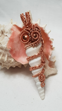 Load image into Gallery viewer, Copper Woven Beaded Turret Seashell Pendant