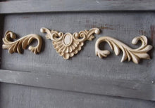 Load image into Gallery viewer, Set of 5 x Resin French Inspired Furniture Embellishment On-lay Applique Butterflies