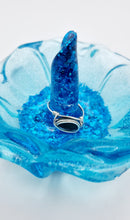 Load image into Gallery viewer, Handcrafted Resin Ring Dishes
