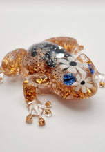 Load image into Gallery viewer, Rose Gold Leaf Resin Frog Figurines
