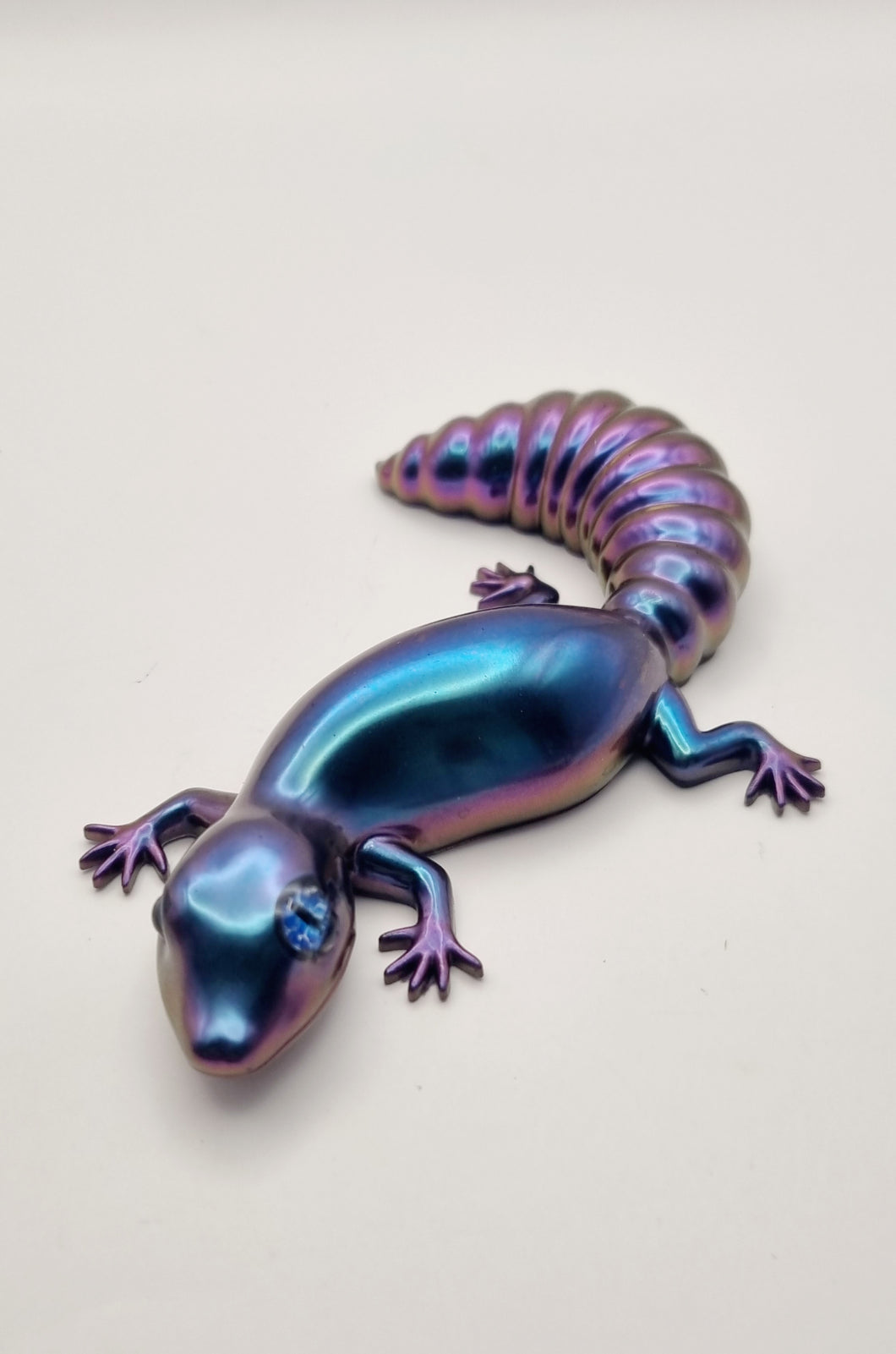 Handcrafted Colour Shift & Glitter Resin Lizard Figurines & Magnets