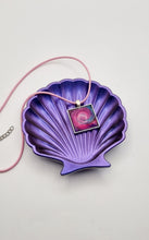 Load image into Gallery viewer, Purple Holographic Clam Shell Resin Trinket Dish
