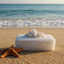 Load image into Gallery viewer, IntoResin Diamond Sea Creature Storage Box
