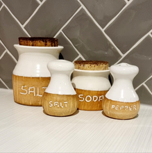 Load image into Gallery viewer, Vintage Australian Pottery by John KEMETY
