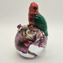 Load image into Gallery viewer, Let&#39;s Resin Crystal Ball Aussie King Parrot Lamp
