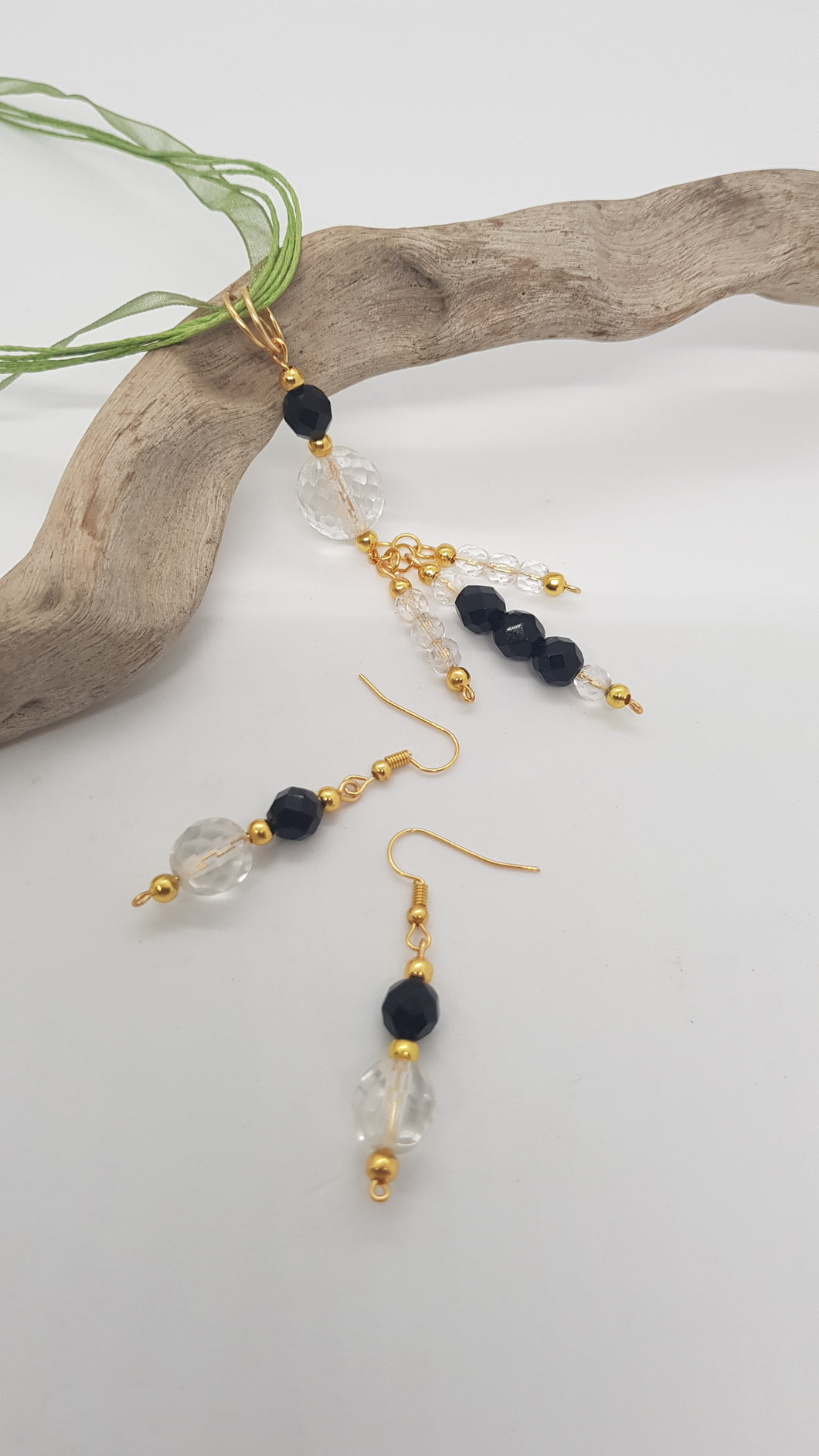 Gold Black Faceted Crystal Faceted Bead Earrings & Dangle Pendant Set