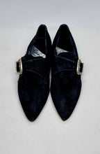 Load image into Gallery viewer, Vintage 80&#39;s Black Swede Leather Pixie Shoes
