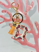 Load image into Gallery viewer, Resin Alphabet Letter Gold Paisley Tassel Keychains
