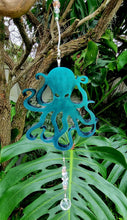 Load image into Gallery viewer, Driftwood &amp; Colour Change Octopus Wind Chime &amp; Sun Catcher Mobile
