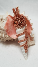 Load image into Gallery viewer, Copper Woven Beaded Turret Seashell Pendant
